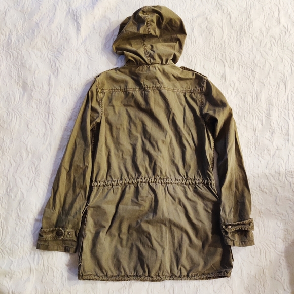Aritzia Talula Hooded Trooper Utility Jacket. XS. Olive/Khaki. - Picture 2 of 9